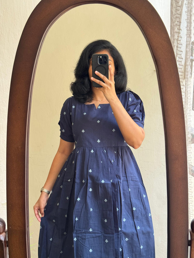 Neeraja Butta with Full Lining - Ready Dispatch