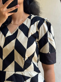DarkLite with Full Lining - Ready Dispatch