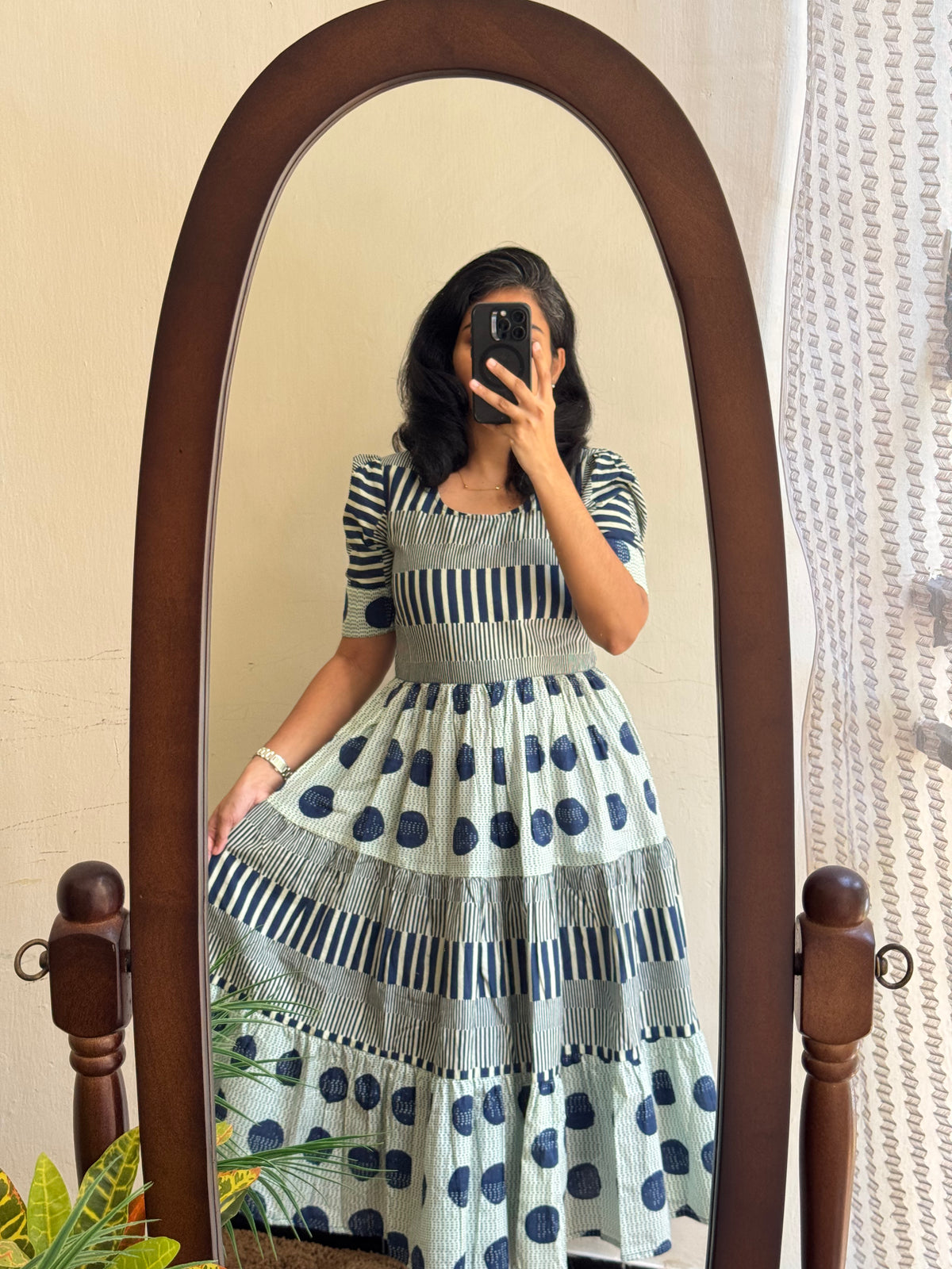 Dotique with Full Lining - Ready Dispatch