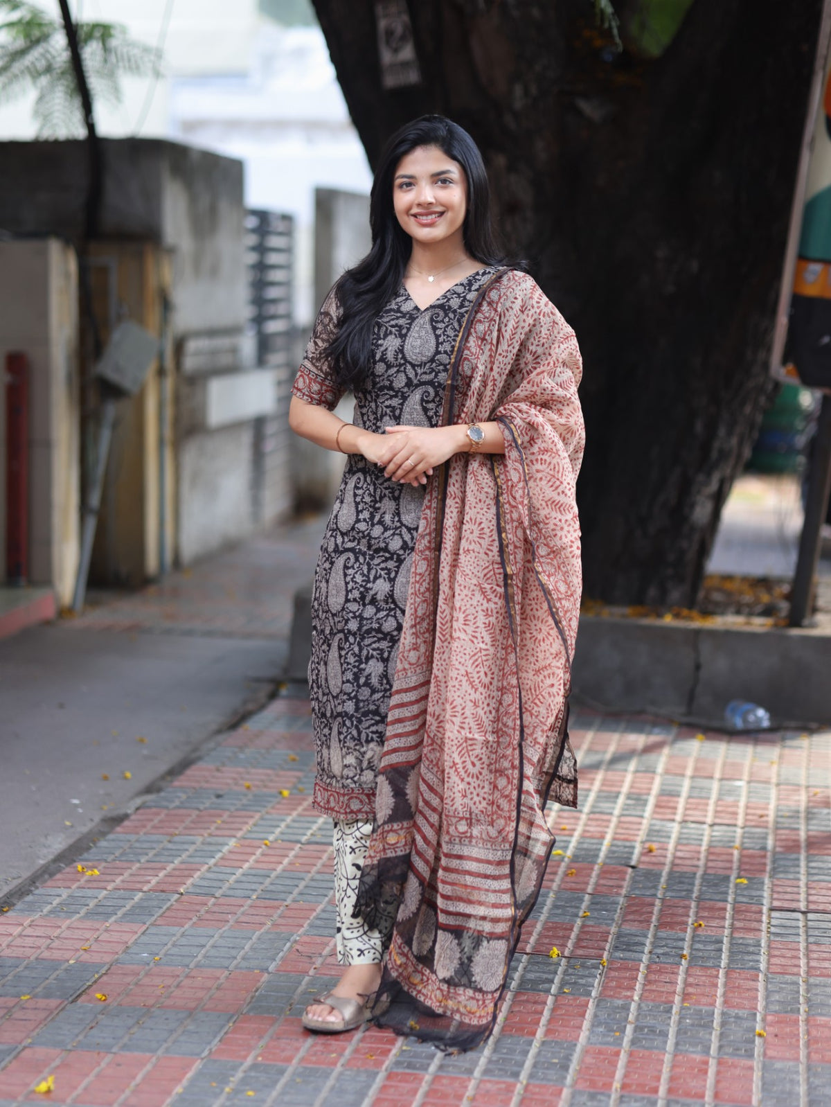 Paisley Night — Salwar Set