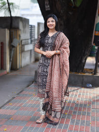 Paisley Night — Salwar Set
