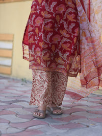 Crimson Garden — Salwar Set