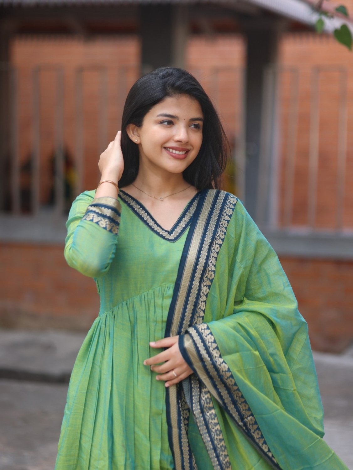 Aranya - Astonish Admire