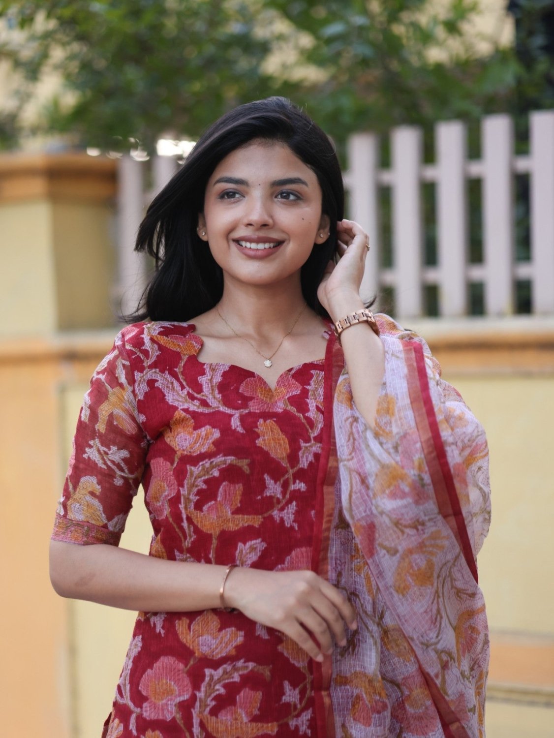 Crimson Garden — Salwar Set - Astonish Admire