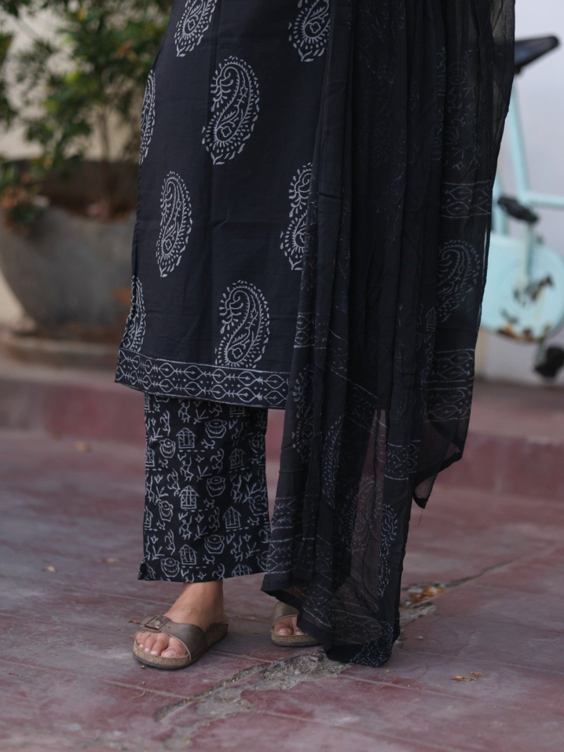 Midnight — Salwar Set - Astonish Admire