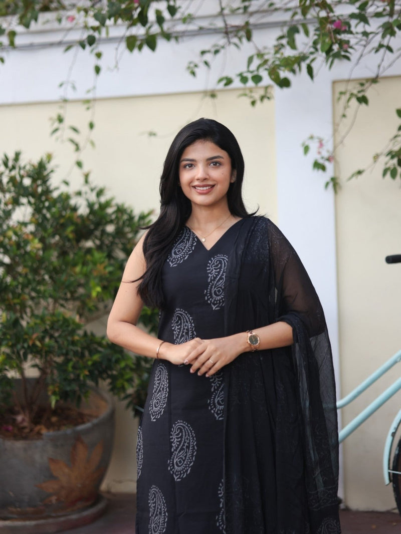 Midnight — Salwar Set - Astonish Admire