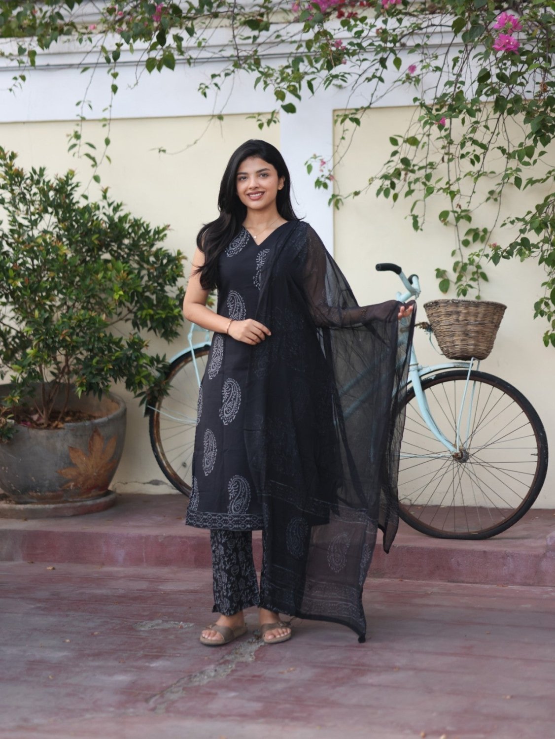 Midnight — Salwar Set - Astonish Admire