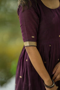 Thaarakai - Navathika - Astonish Admire
