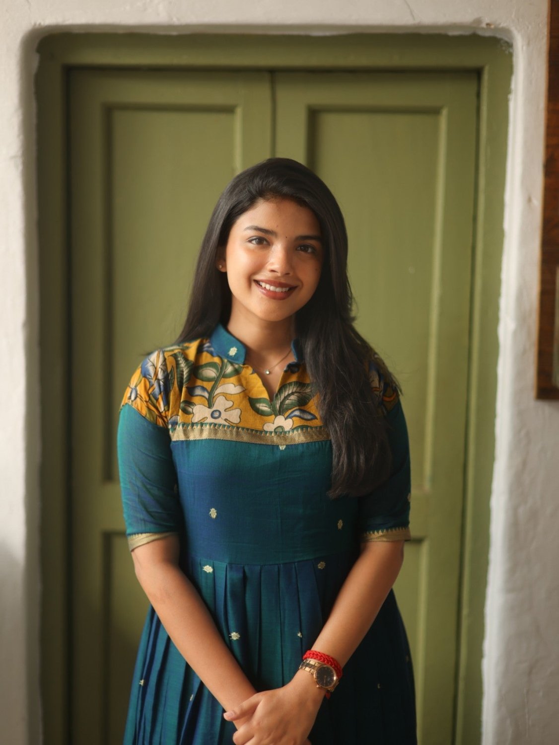 Tharika - Mayuri - Astonish Admire